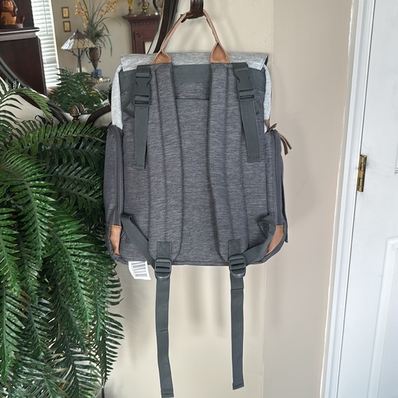 Brand New Eddie Bauer Cascade Back Pack Diaper Bag Two Tone Gray Organizer - Picture 13 of 16